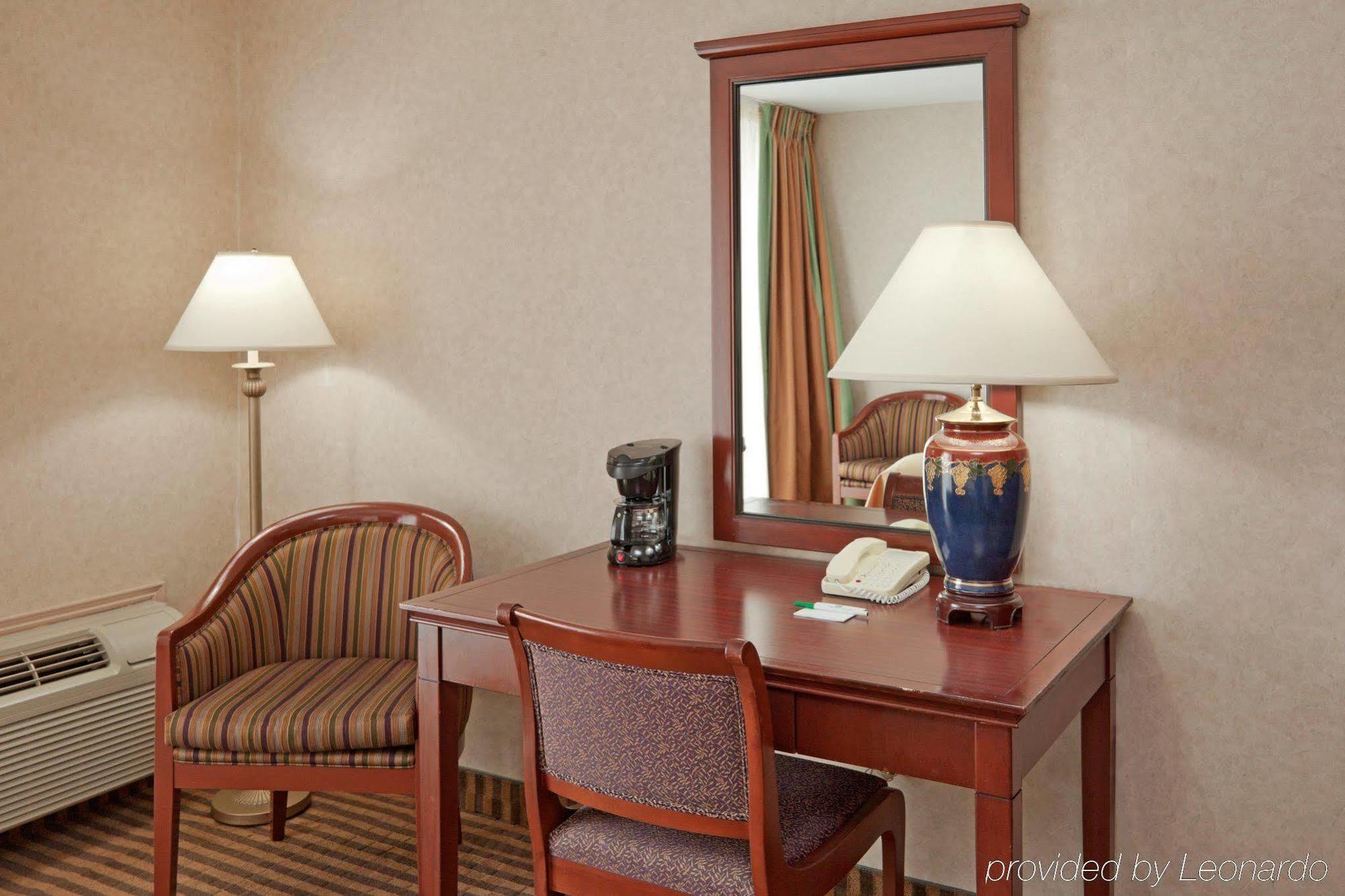 Holiday Inn Niagara Falls-By The Falls By Ihg Exterior foto