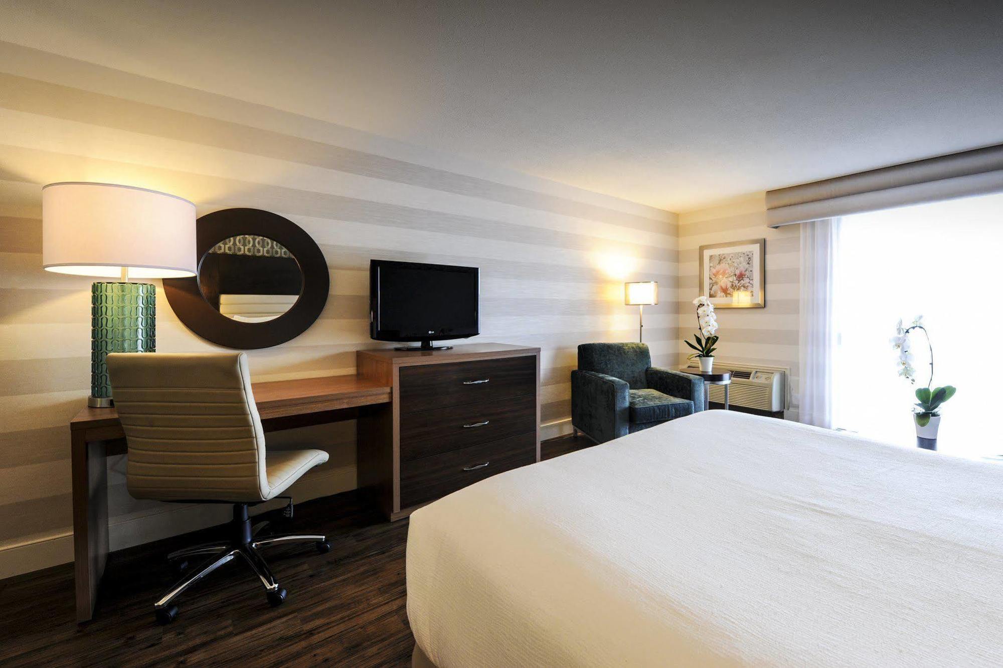 Holiday Inn Niagara Falls-By The Falls By Ihg Exterior foto
