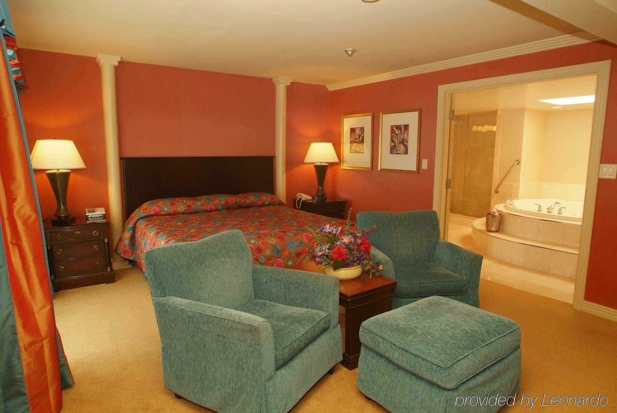 Holiday Inn Niagara Falls-By The Falls By Ihg Exterior foto