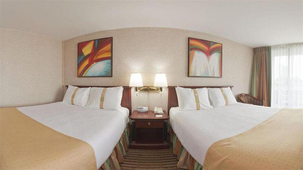 Holiday Inn Niagara Falls-By The Falls By Ihg Exterior foto
